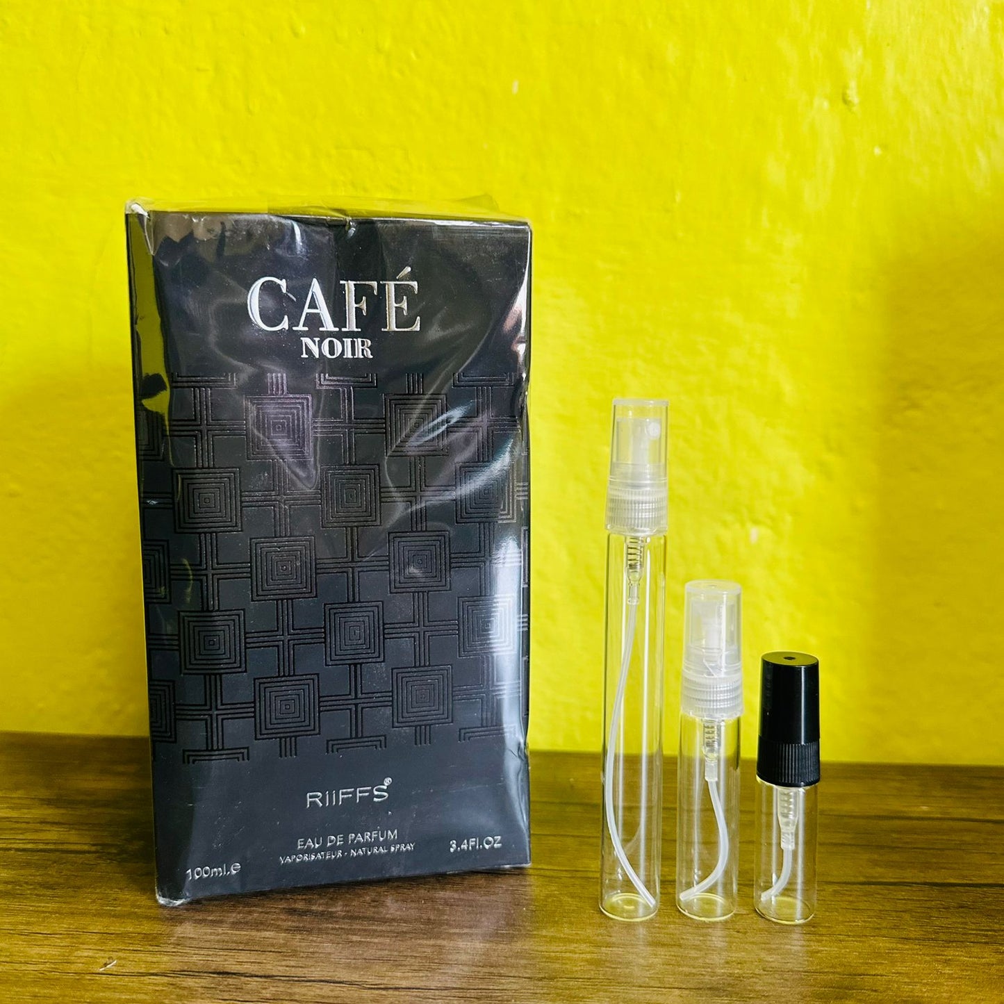 Café Noir Riiffs EDP Decant (muestra) Para Hombre