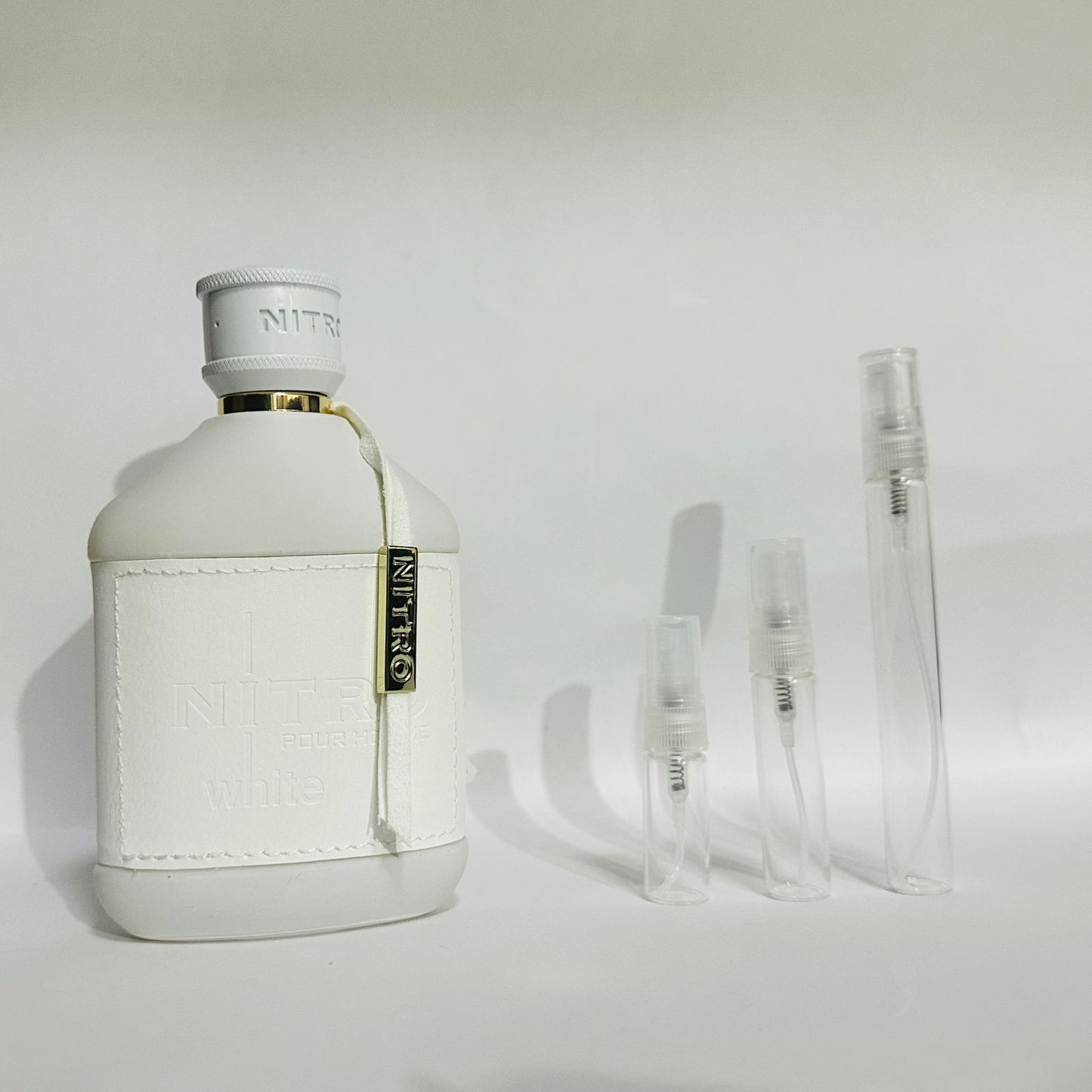 Nitro white dumont EDP Decant (muestra)